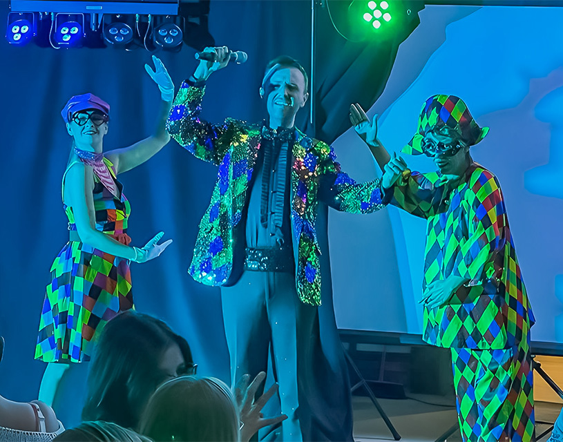 evening entertainment at the campsite near montreuil sur mer